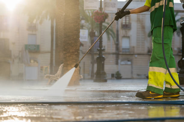 Professional Pressure washing in New Hampton, IA